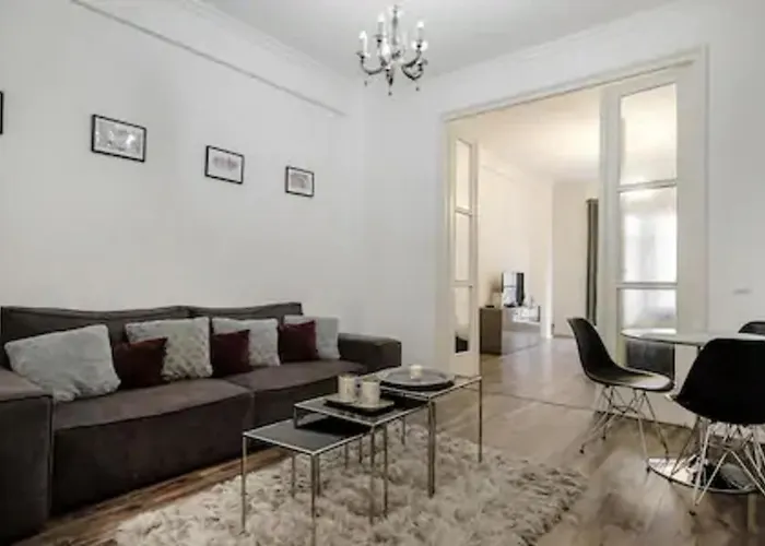 Splendid Private Flat