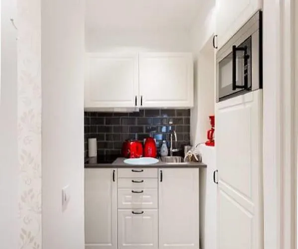 Splendid Private Flat Apartment *