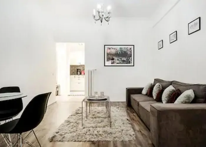 Splendid Private Flat *